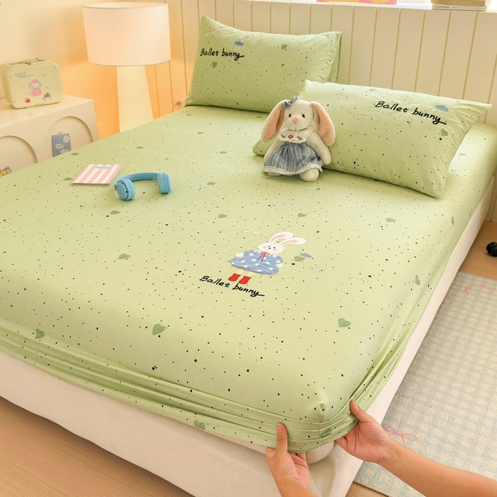 91家纺网 家纺一手货源 找家纺 娜娜 2025新款60支全棉贴布绣床笠 爱心绿兔