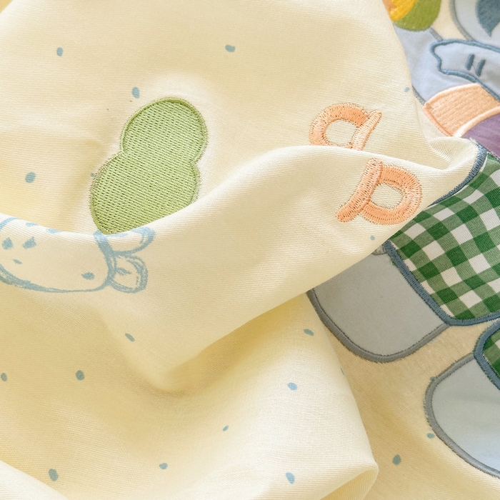 91家纺网 家纺一手货源 找家纺 娜娜 2025新款60支全棉贴布绣床笠 快乐小象