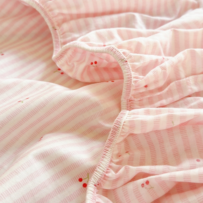 91家纺网 家纺一手货源 找家纺 娜娜 2025新款60支全棉贴布绣床笠 樱桃粉兔