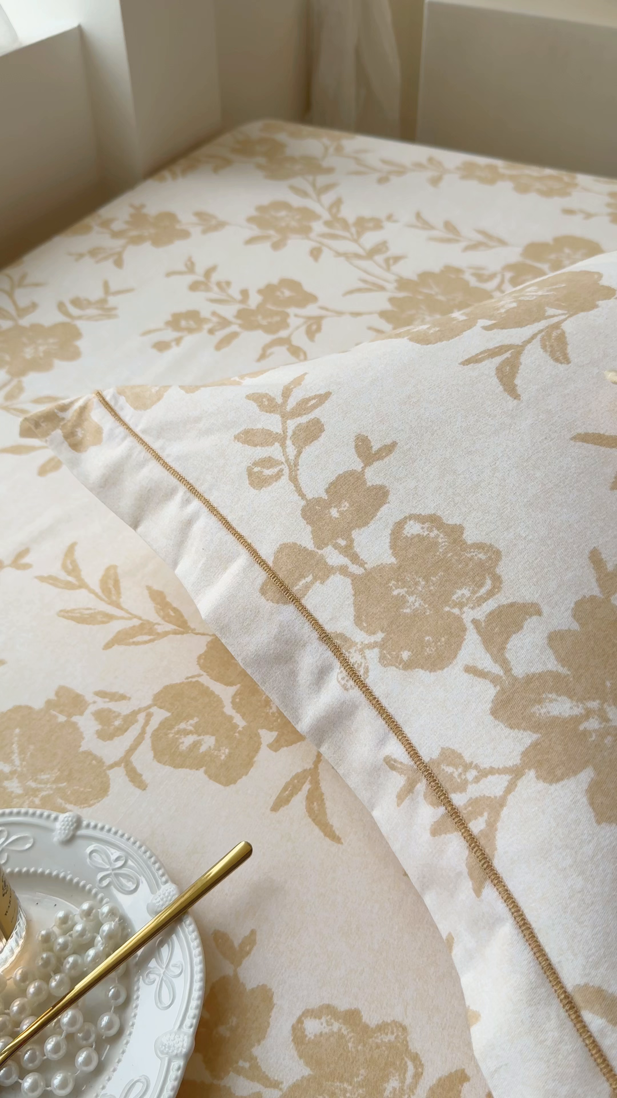 91家纺网 家纺一手货源 找家纺 壹贝家纺 2025新款A类100%全棉纯棉磨毛枕套单枕套枕套单件 梅花印-黄