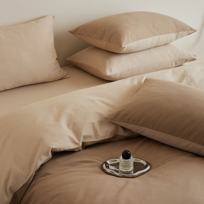 91家纺网 家纺一手货源 找家纺 眷恋家纺 2025新款A类全棉贡缎磨毛双拼色四件套 莫百草