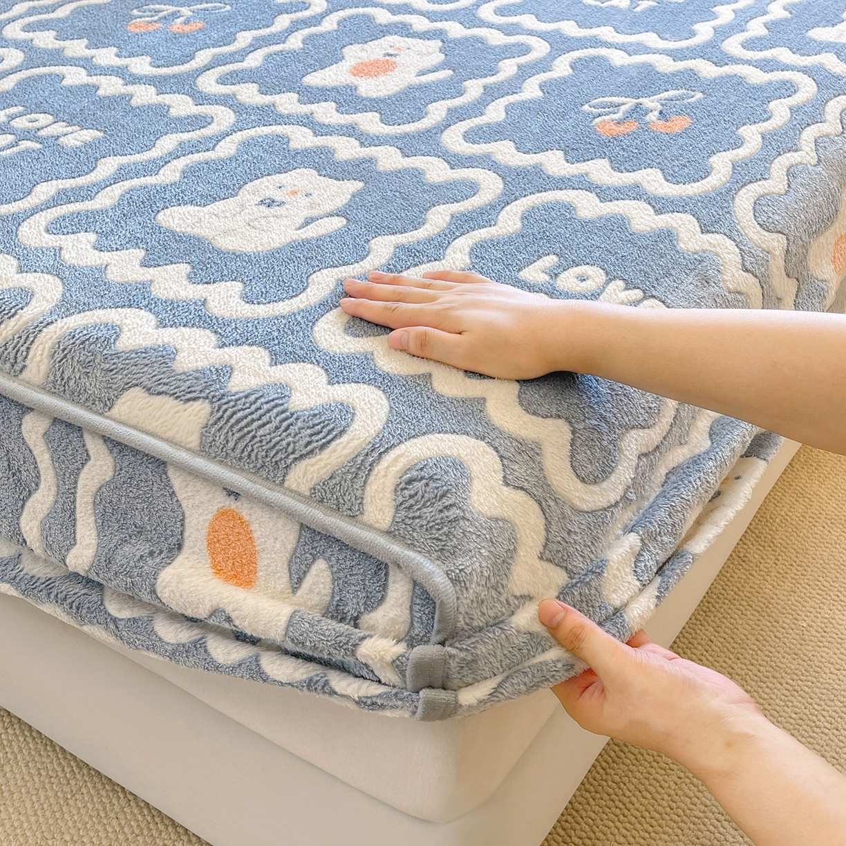 91家纺网 家纺一手货源 找家纺 （总）牵梦萦家纺 2025新款雪花绒立体包边床笠