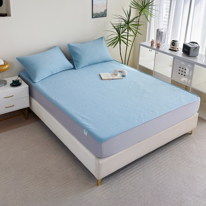 91家纺网 家纺一手货源 找家纺 梵克保罗 2025春夏新款5D席豆豆床笠款凉席席子 简约-蓝