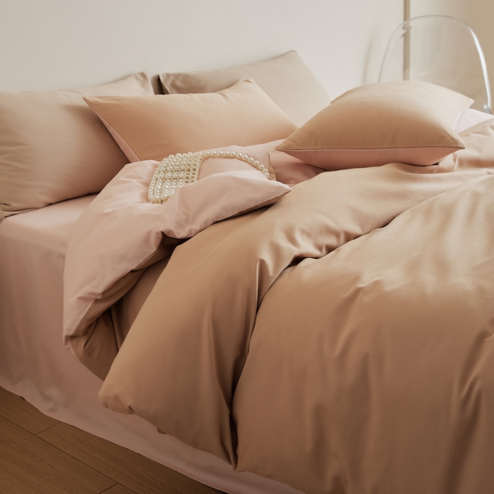 91家纺网 家纺一手货源 找家纺 眷恋家纺 2025新款A类全棉贡缎磨毛双拼色四件套 奶咖