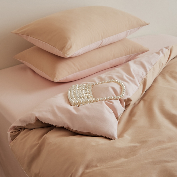 91家纺网 家纺一手货源 找家纺 眷恋家纺 2025新款A类全棉贡缎磨毛双拼色四件套 奶咖