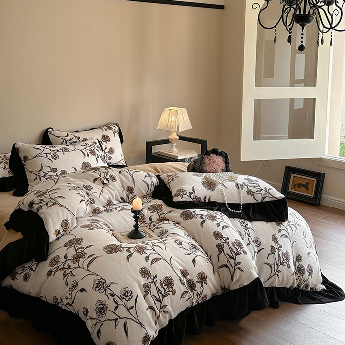 91家纺网 家纺一手货源 找家纺 安哆啦家纺 2025新款法式赫本风牛奶绒四件套 法式-叶璃