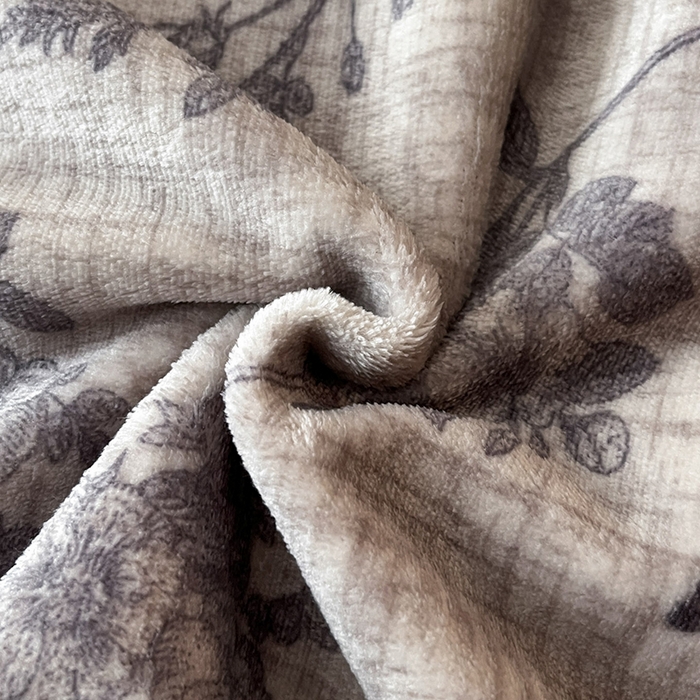 91家纺网 家纺一手货源 找家纺 安哆啦家纺 2025新款法式赫本风牛奶绒四件套 法式-花影浅吟