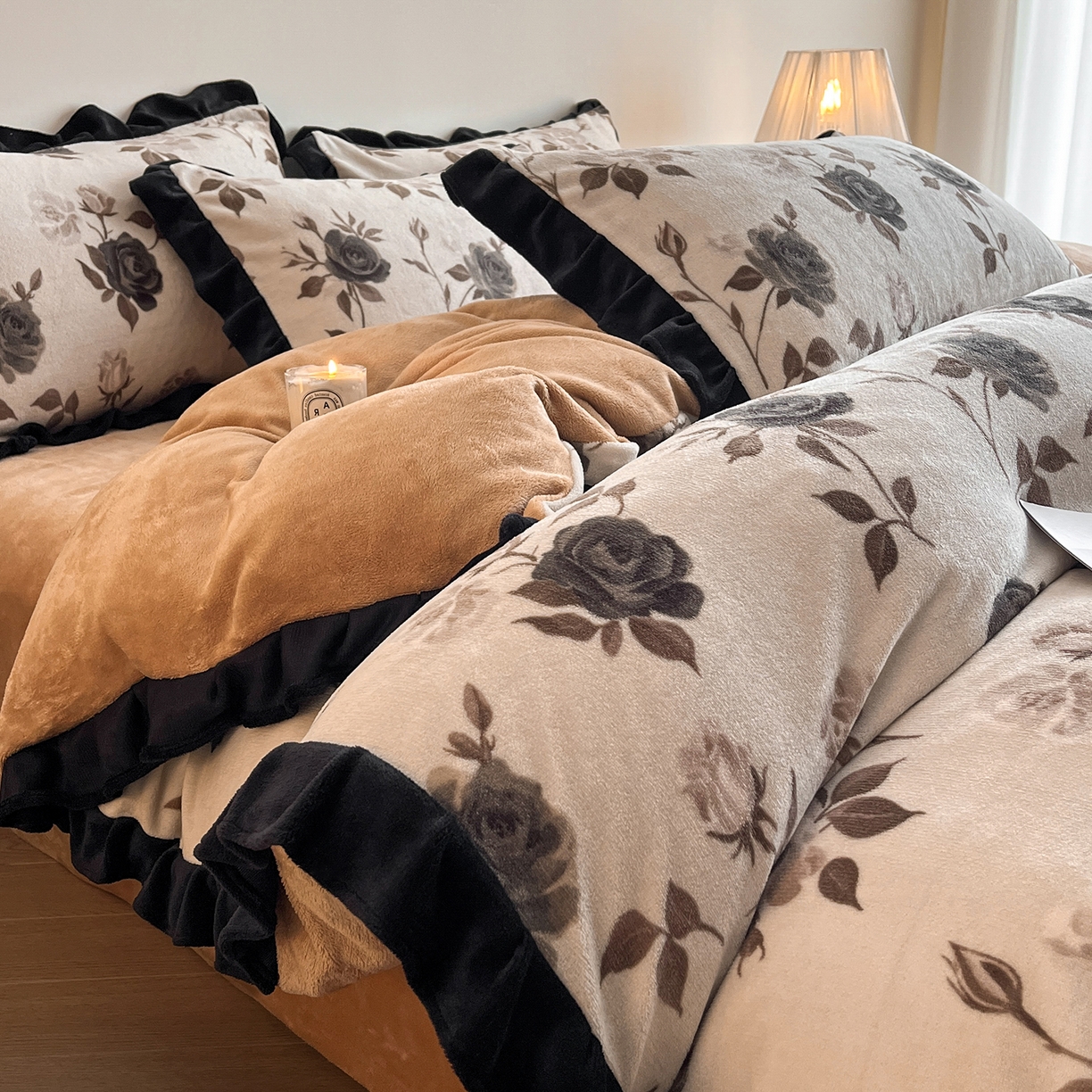 安哆啦家纺 2025新款法式赫本风牛奶绒四件套 法式-玫瑰的诗