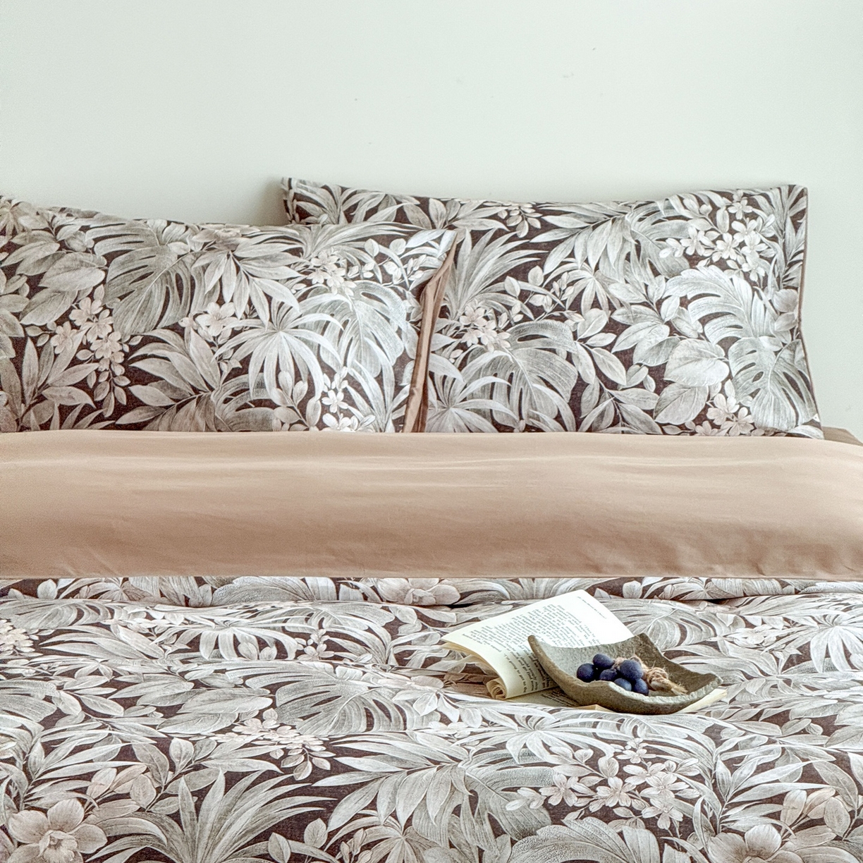 91家纺网 家纺一手货源 找家纺 窝米 2025新款全棉纯棉火山磨毛花卉四件套-第五批 疏影-咖