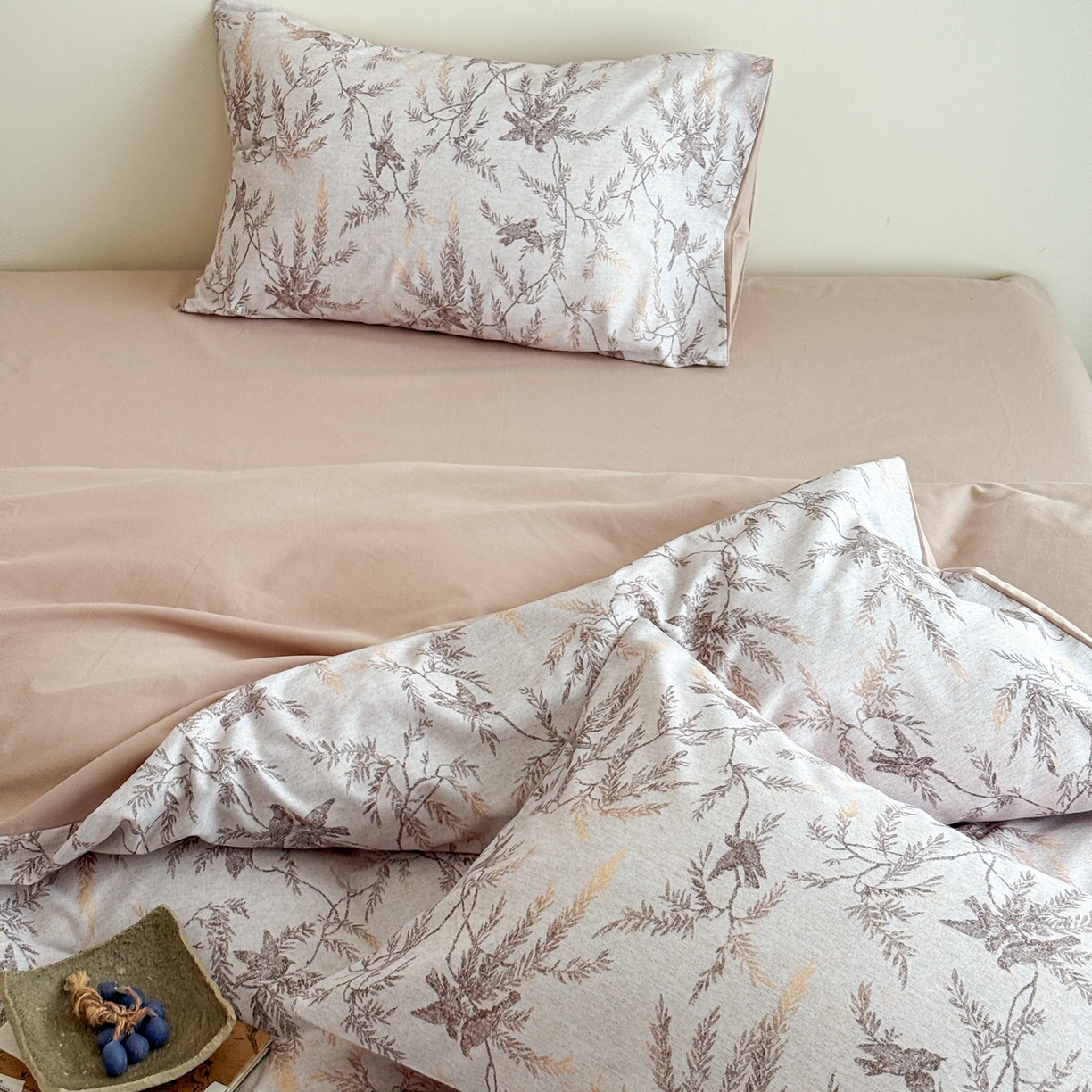 91家纺网 家纺一手货源 找家纺 窝米 2025新款全棉纯棉火山磨毛花卉四件套-第五批 云絮