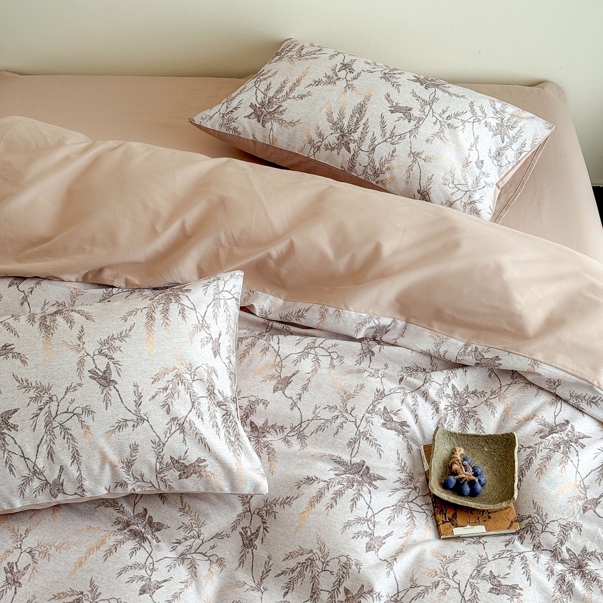 91家纺网 家纺一手货源 找家纺 窝米 2025新款全棉纯棉火山磨毛花卉四件套-第五批 云絮