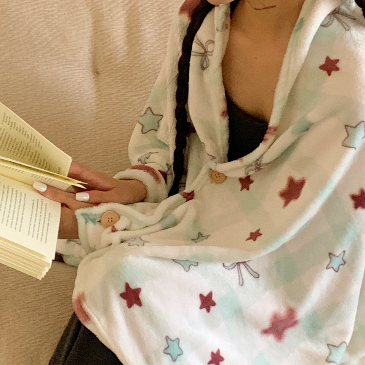 91家纺网 家纺一手货源 找家纺 桃喜 2025秋冬新款双面牛奶绒披肩毯毛毯毯子 薄荷奶咖星星（双面绒披肩毯）