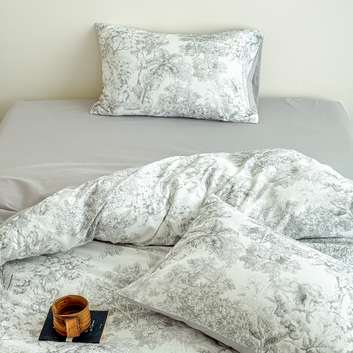 91家纺网 家纺一手货源 找家纺 窝米 2025新款全棉纯棉火山磨毛花卉四件套-第五批 浮生-灰