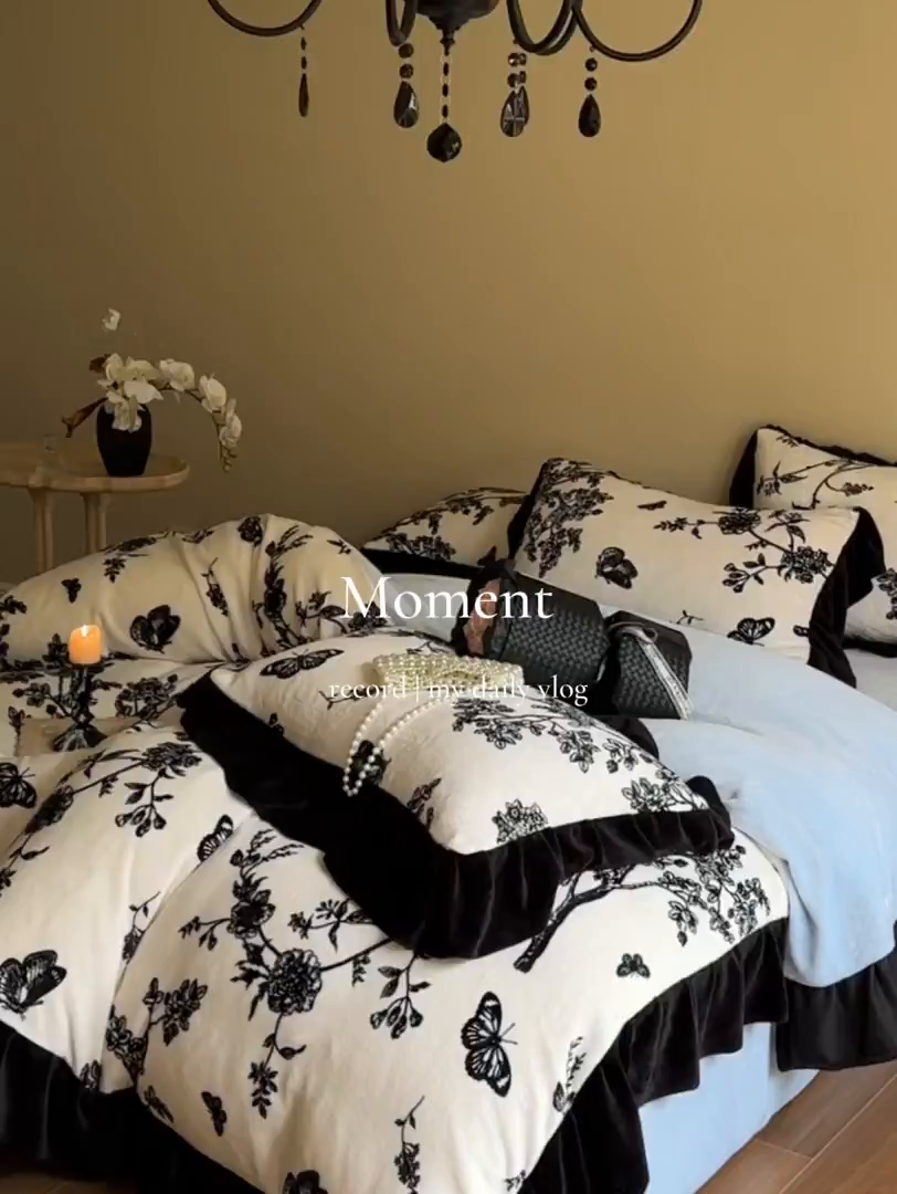 91家纺网 家纺一手货源 找家纺 安哆啦家纺 2025新款法式赫本风牛奶绒四件套 法式-蓝梦里