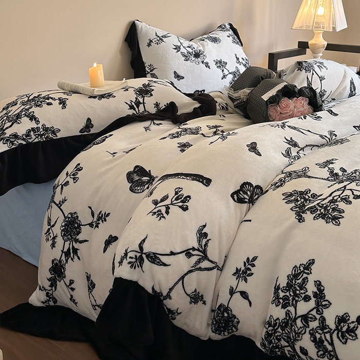 91家纺网 家纺一手货源 找家纺 安哆啦家纺 2025新款法式赫本风牛奶绒四件套 法式-蓝梦里