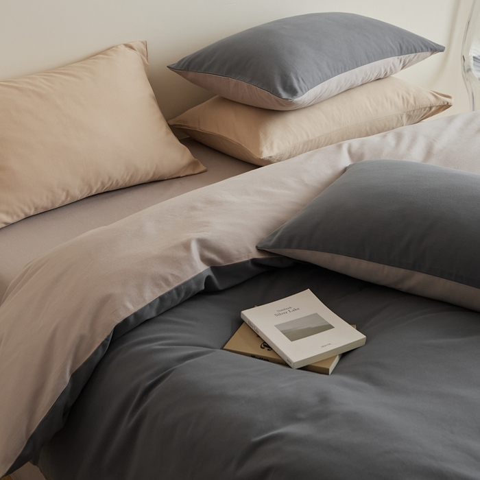 91家纺网 家纺一手货源 找家纺 眷恋家纺 2025新款A类全棉贡缎磨毛双拼色四件套 钛苏