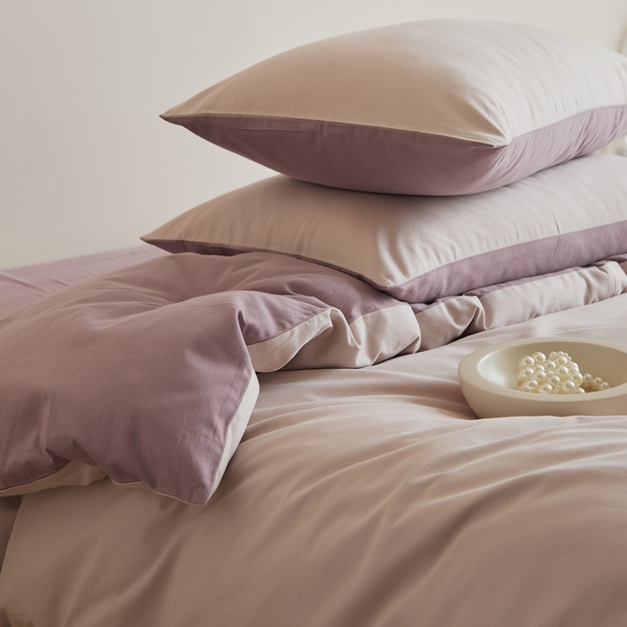 91家纺网 家纺一手货源 找家纺 眷恋家纺 2025新款A类全棉贡缎磨毛双拼色四件套 溪紫