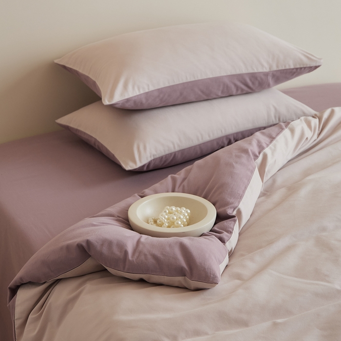 91家纺网 家纺一手货源 找家纺 眷恋家纺 2025新款A类全棉贡缎磨毛双拼色四件套 溪紫