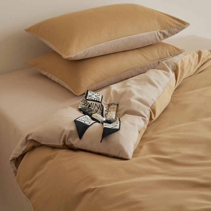 91家纺网 家纺一手货源 找家纺 眷恋家纺 2025新款A类全棉贡缎磨毛双拼色四件套 耀金