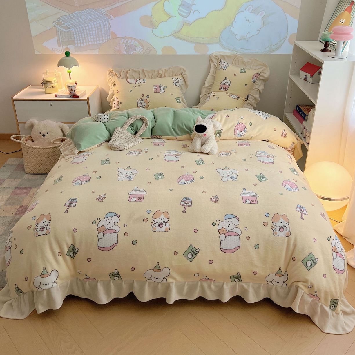 91家纺网 家纺一手货源 找家纺 桃喜 2025新款牛奶绒卡通花边款四件套 奶黄宠物派花边款