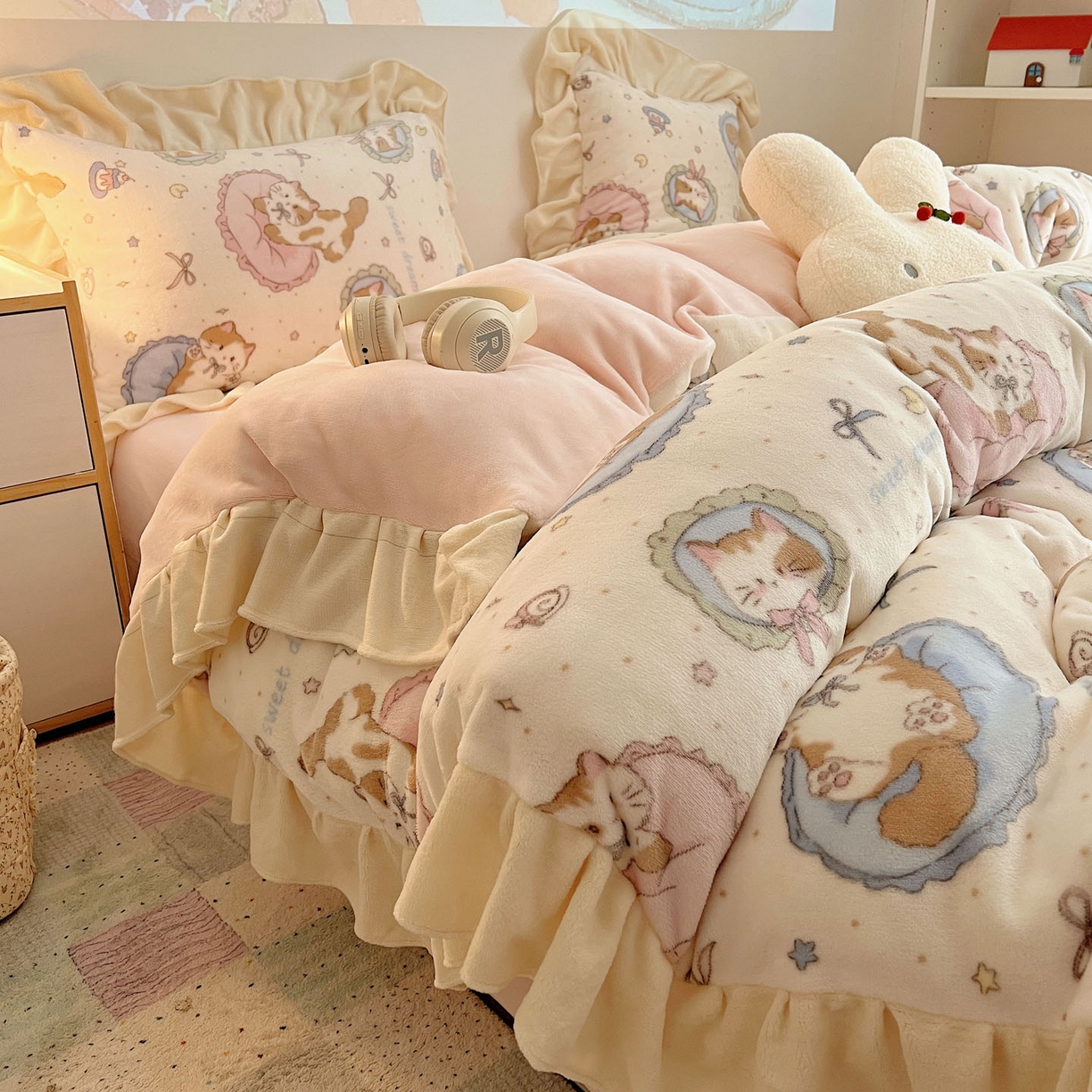 桃喜 2025新款牛奶绒卡通花边款四件套 元气小猫花边款