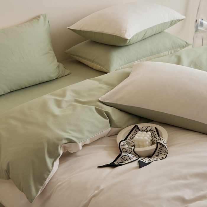 91家纺网 家纺一手货源 找家纺 眷恋家纺 2025新款A类全棉贡缎磨毛双拼色四件套 玉林