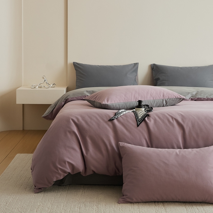 91家纺网 家纺一手货源 找家纺 眷恋家纺 2025新款A类全棉贡缎磨毛双拼色四件套 紫调