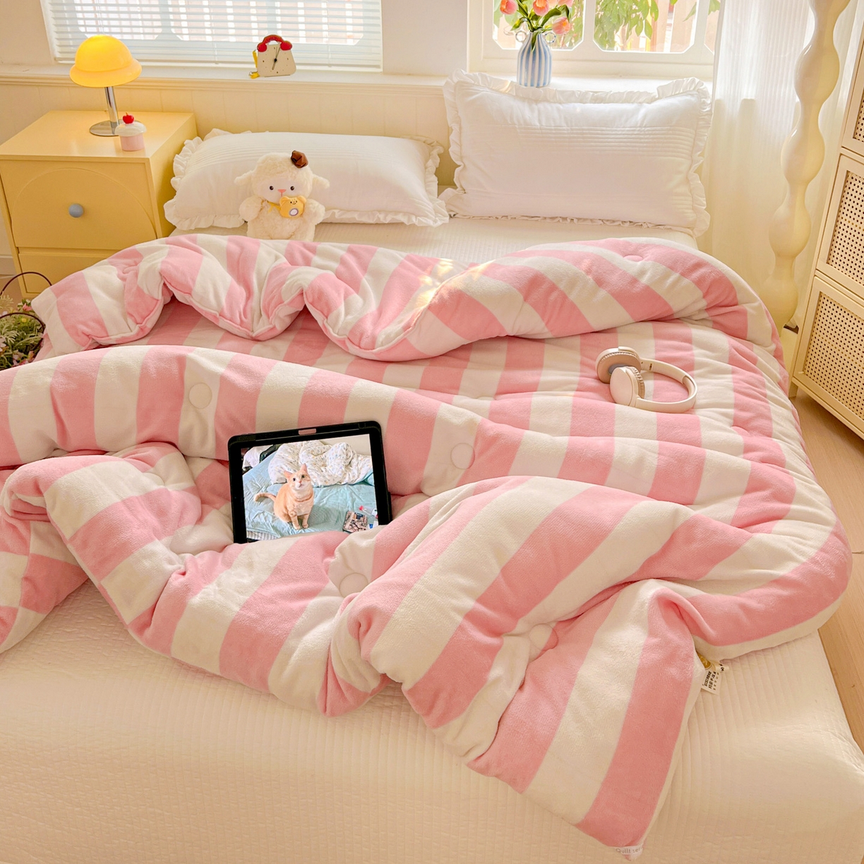 91家纺网 家纺一手货源 找家纺 寐居家纺 2025新款双面牛奶绒冬被被子被芯 甜心