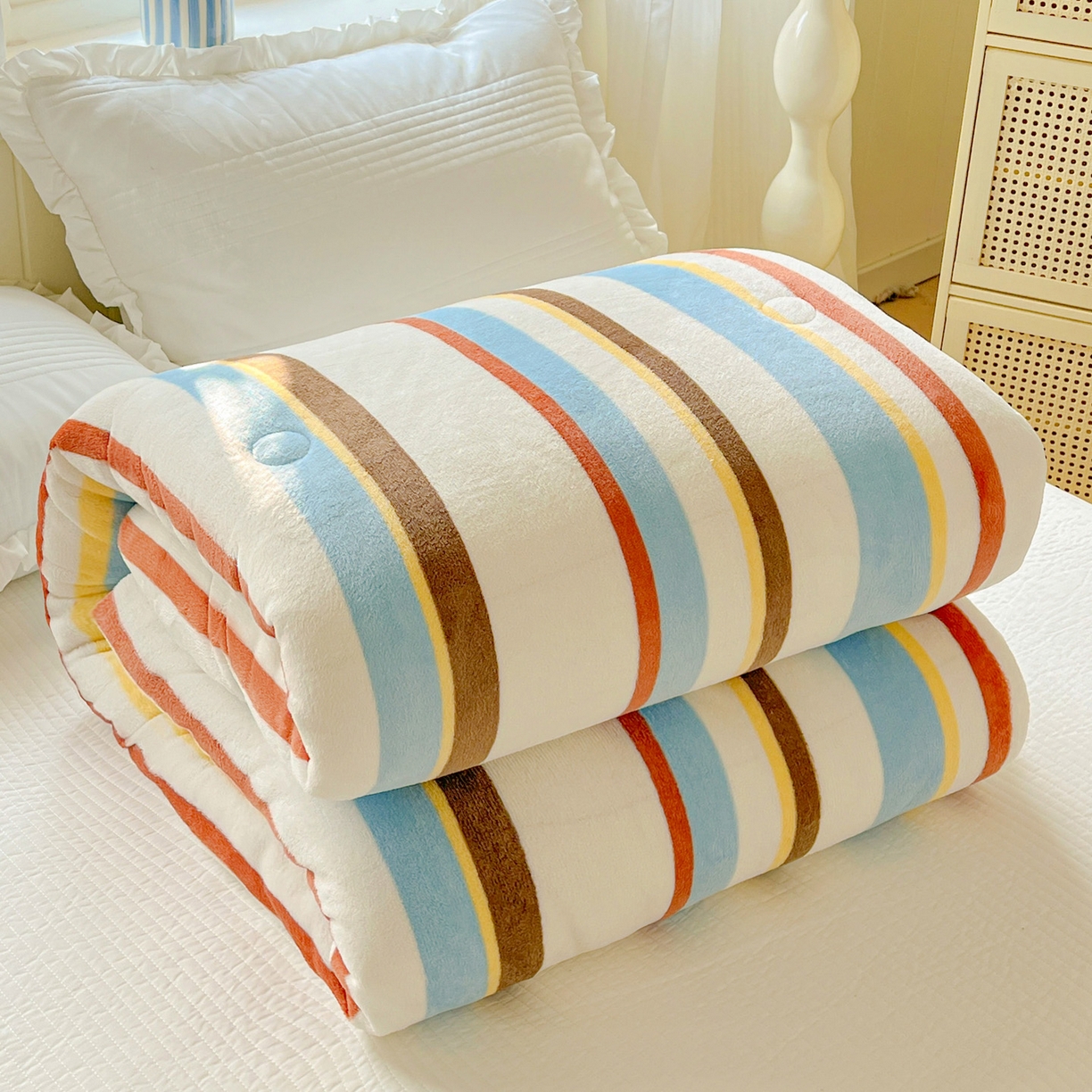 91家纺网 家纺一手货源 找家纺 （总）寐居家纺 2025新款双面牛奶绒冬被被子被芯