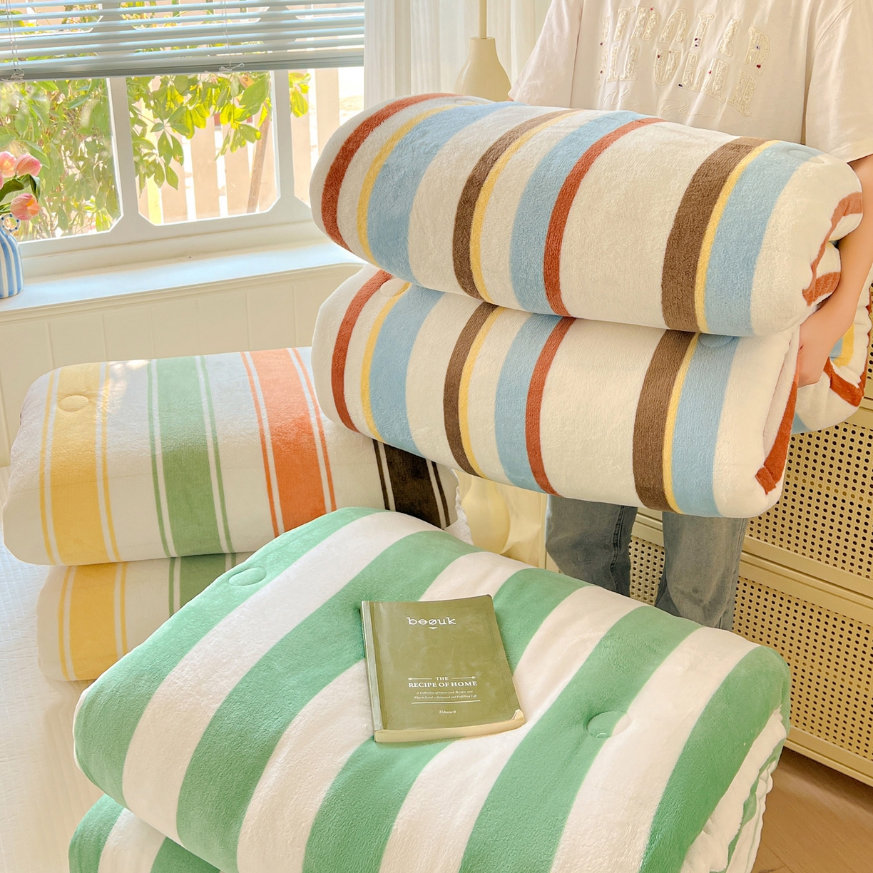 91家纺网 家纺一手货源 找家纺 寐居家纺 2025新款双面牛奶绒冬被被子被芯 组合图仅供展示不可下单