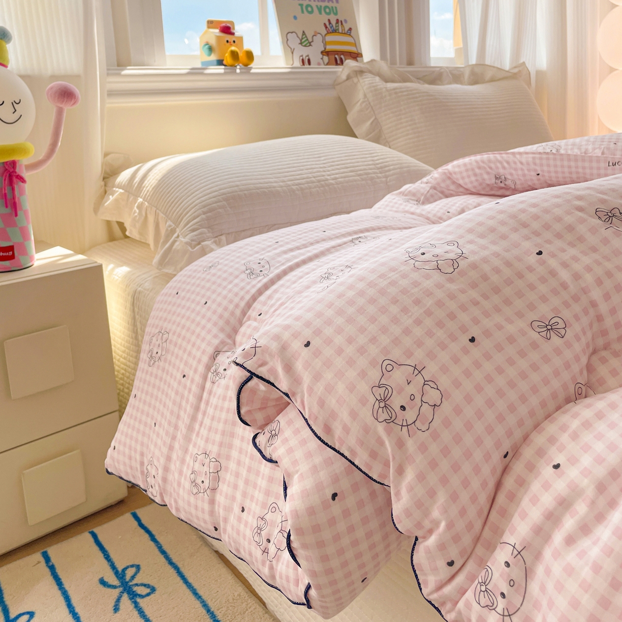 91家纺网 家纺一手货源 找家纺 寐居家纺 2025新款水洗棉印花冬被被子被芯 LUCKY 猫