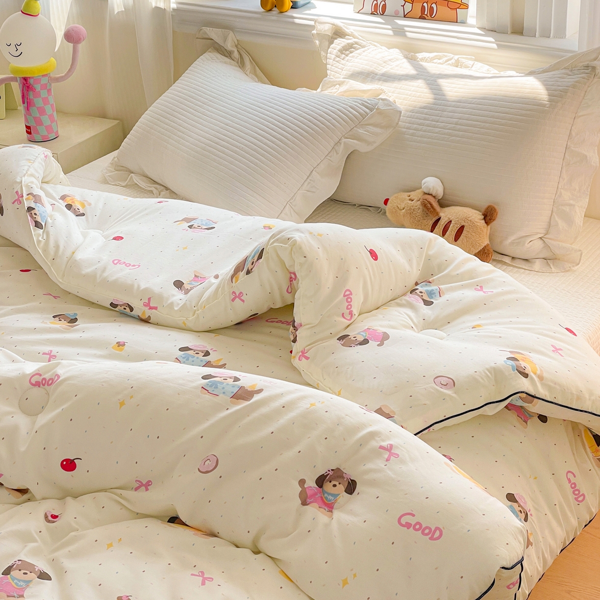 91家纺网 家纺一手货源 找家纺 寐居家纺 2025新款水洗棉印花冬被被子被芯 嘟嘟狗