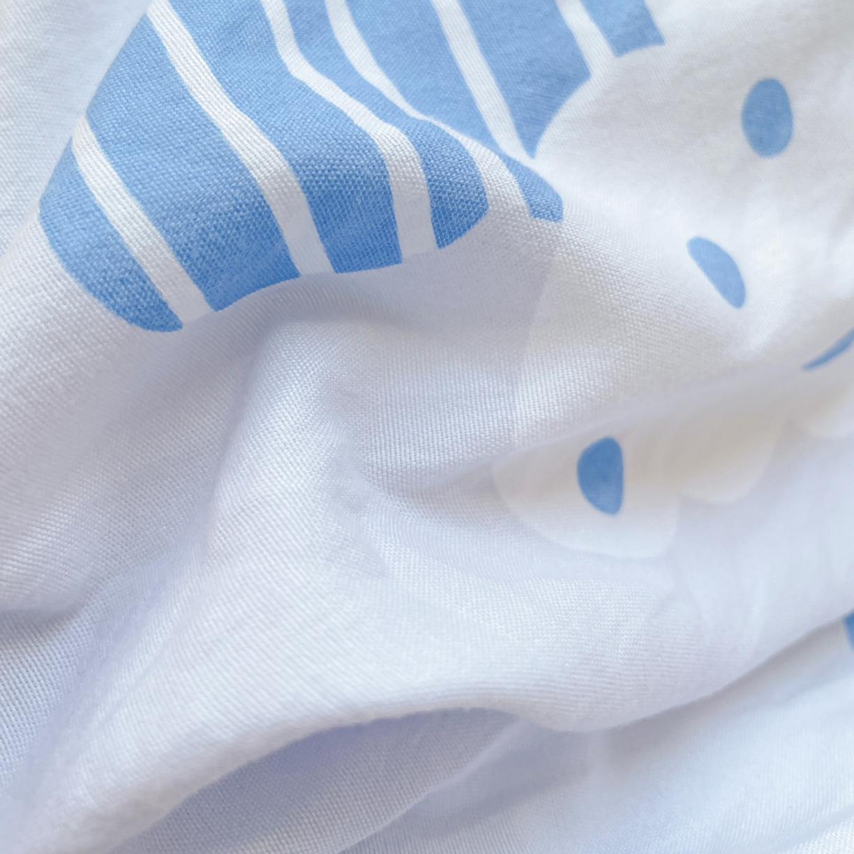 91家纺网 家纺一手货源 找家纺 寐居家纺 2025新款水洗棉印花冬被被子被芯 春雨绵绵