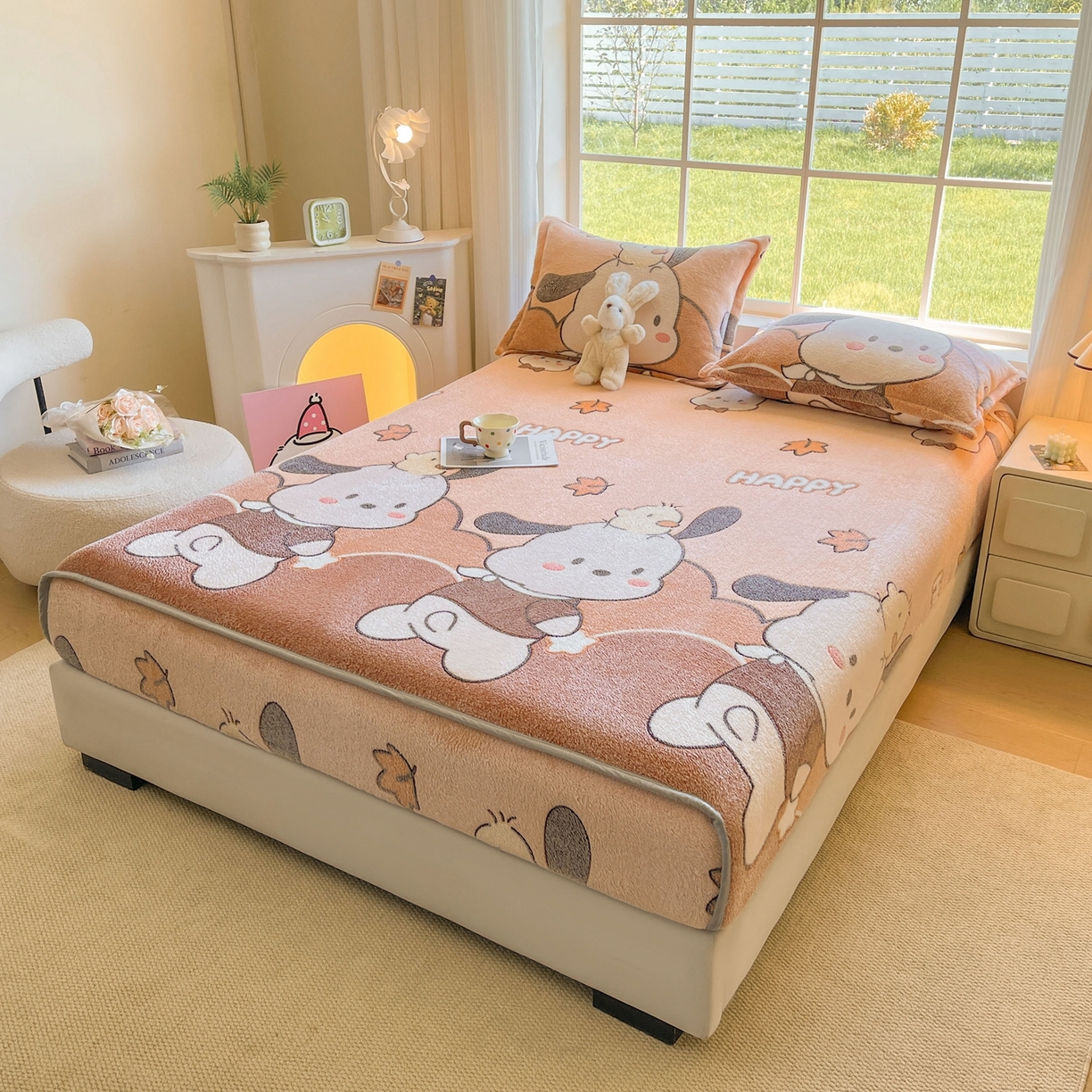 91家纺网 家纺一手货源 找家纺 牵梦萦家纺 2025新款雪花绒立体包边床笠 快乐小狗