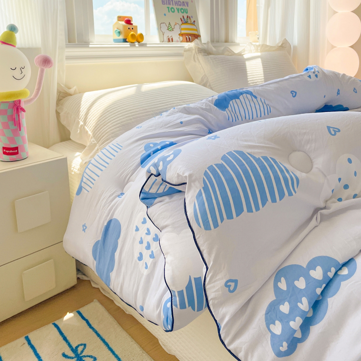 91家纺网 家纺一手货源 找家纺 寐居家纺 2025新款水洗棉印花冬被被子被芯 春雨绵绵