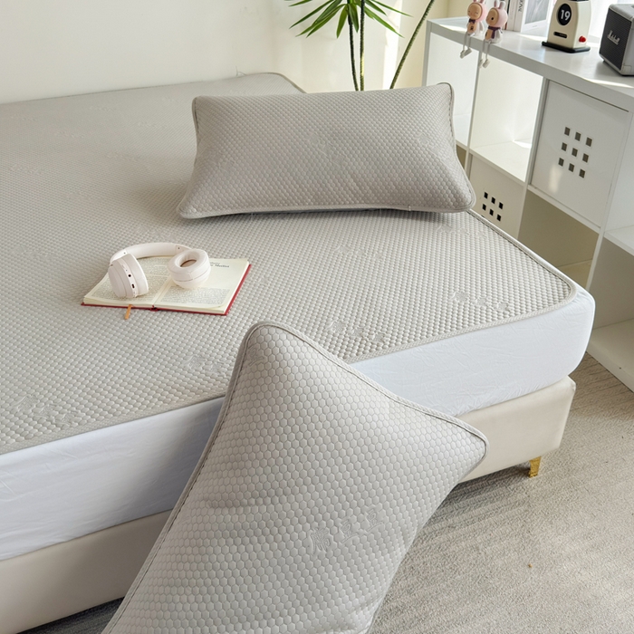 91家纺网 家纺一手货源 找家纺 梵克保罗 2025春夏新款5D席豆豆圆角床席款凉席席子 轻奢-金