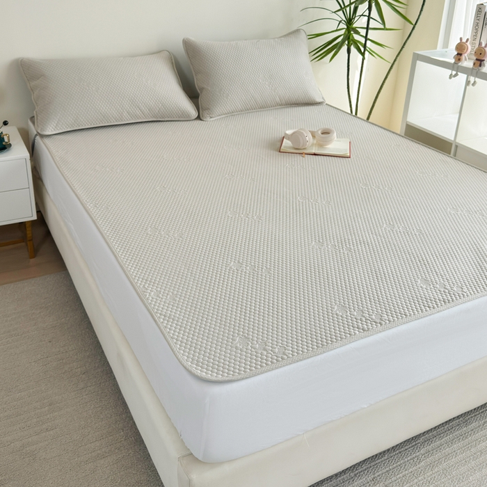 91家纺网 家纺一手货源 找家纺 梵克保罗 2025春夏新款5D席豆豆圆角床席款凉席席子 轻奢-金