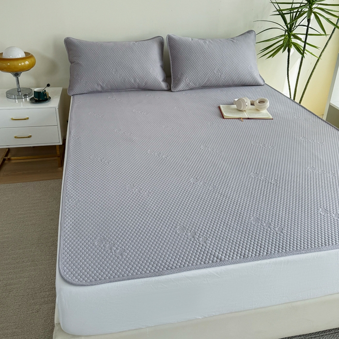 91家纺网 家纺一手货源 找家纺 梵克保罗 2025春夏新款5D席豆豆圆角床席款凉席席子 轻奢-灰