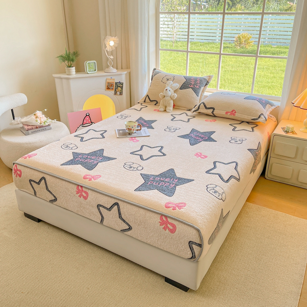 91家纺网 家纺一手货源 找家纺 牵梦萦家纺 2025新款雪花绒立体包边床笠 幸运狗