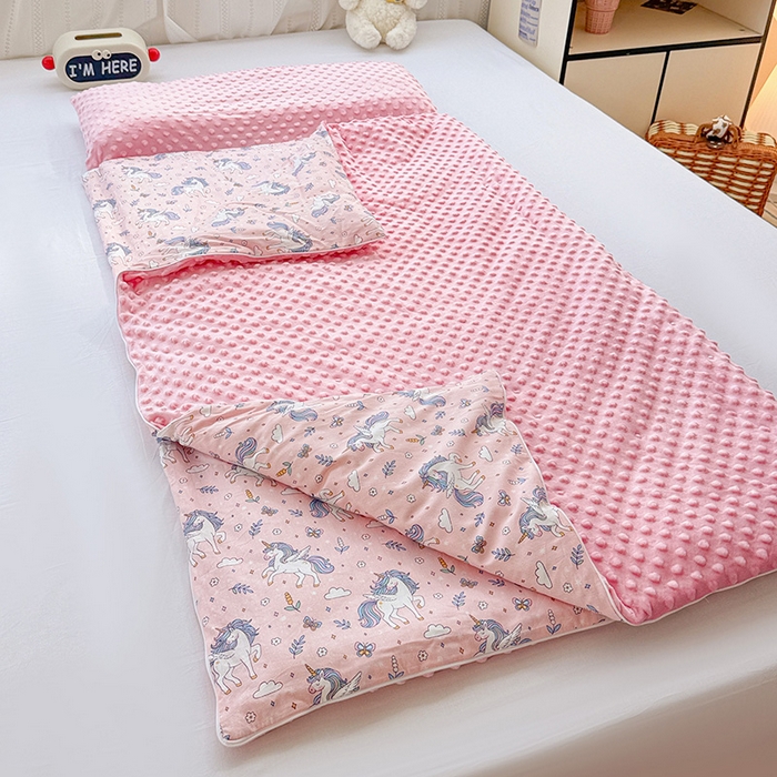 91家纺网 家纺一手货源 找家纺 十九色 2025新款亲肤舒适活套可拆全棉豆豆绒儿童睡袋防踢被 飞马