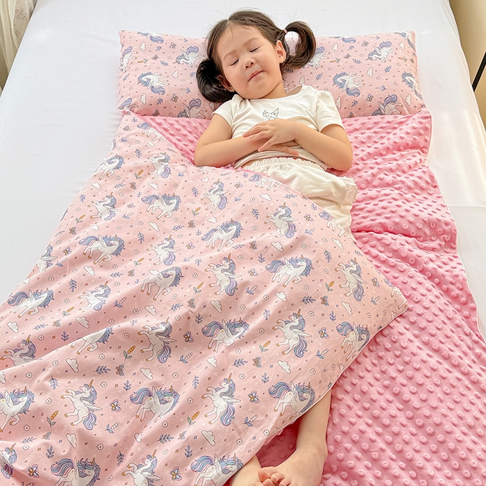 91家纺网 家纺一手货源 找家纺 十九色 2025新款亲肤舒适活套可拆全棉豆豆绒儿童睡袋防踢被 飞马