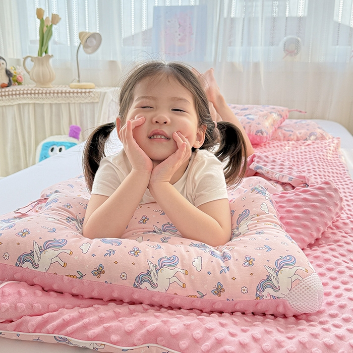 91家纺网 家纺一手货源 找家纺 十九色 2025新款亲肤舒适活套可拆全棉豆豆绒儿童睡袋防踢被 飞马