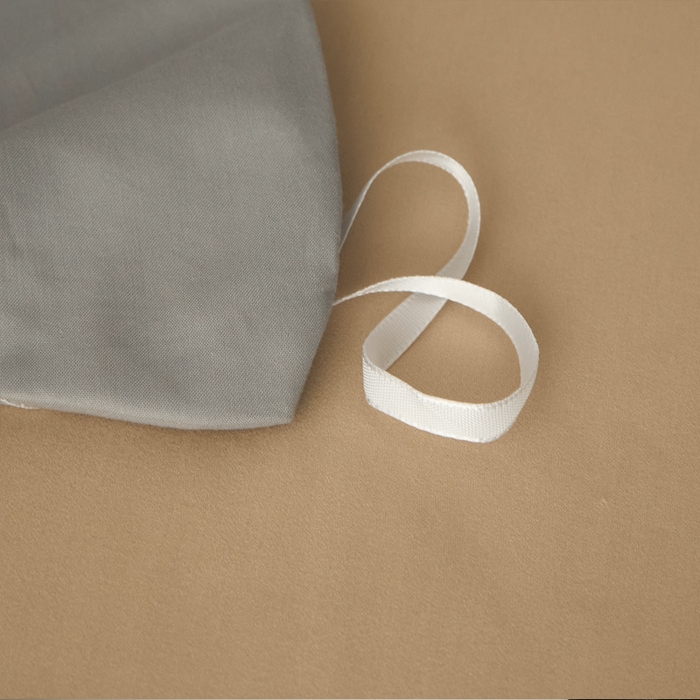 91家纺网 家纺一手货源 找家纺 柔觉家纺 新款50*50双股长绒棉纯色磨毛四件套 浅银灰-香槟金