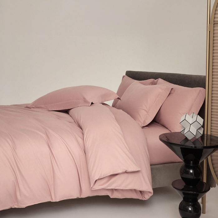 91家纺网 家纺一手货源 找家纺 柔觉家纺 新款50*50双股长绒棉纯色磨毛四件套 海棠色