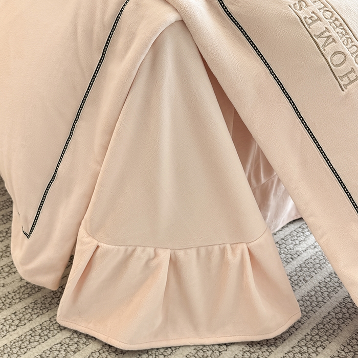 91家纺网 家纺一手货源 找家纺 席之家 2025新款75D高克重雅丝绒全消光A类母婴级280克雅丝绒四件套-皇冠 皇冠-粉玉