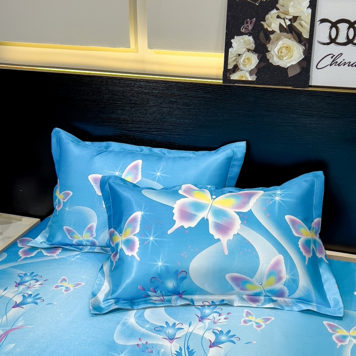 91家纺网 家纺一手货源 找家纺 梵克保罗 2025新款冰丝凉席床单款凉席三件套 蓝色蝶海