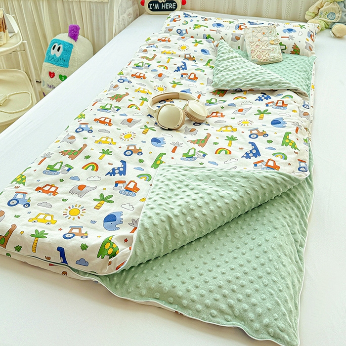 91家纺网 家纺一手货源 找家纺 十九色 2025新款亲肤舒适活套可拆全棉豆豆绒儿童睡袋防踢被 玩具车