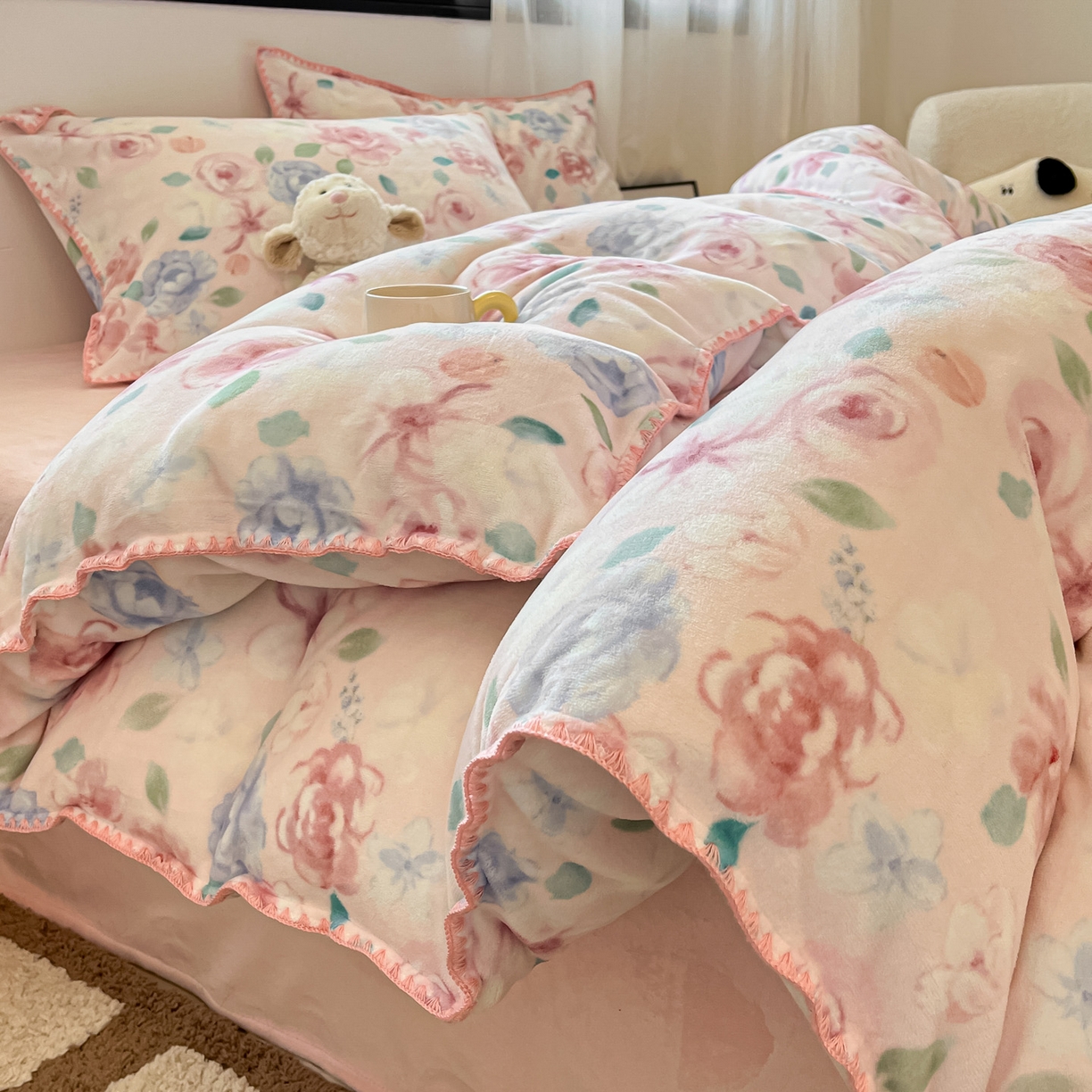 91家纺网 家纺一手货源 找家纺 （总）如一 2025高克重牛奶绒印花三角针工艺四件套