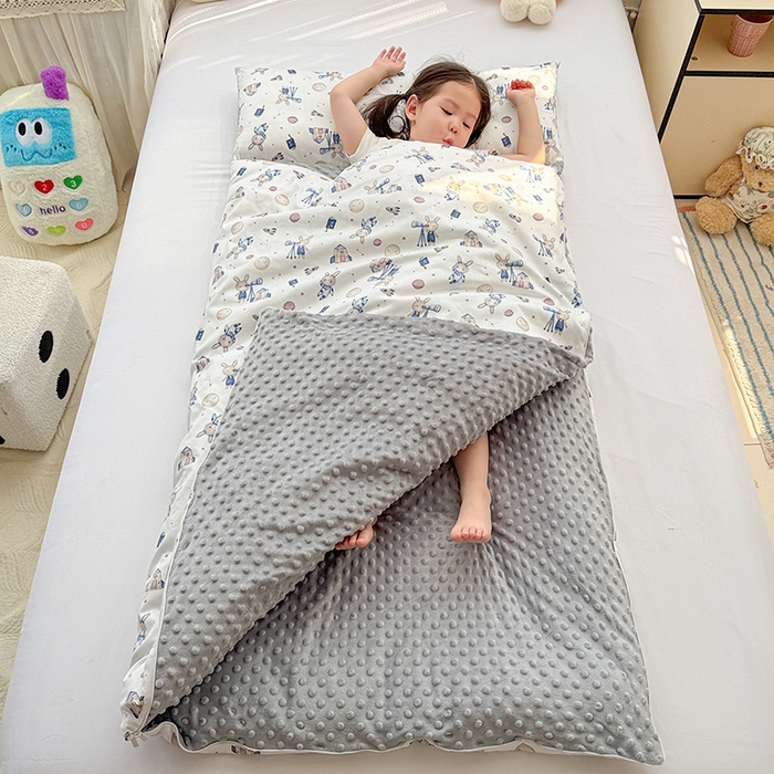 91家纺网 家纺一手货源 找家纺 十九色 2025新款亲肤舒适活套可拆全棉豆豆绒儿童睡袋防踢被 望远镜