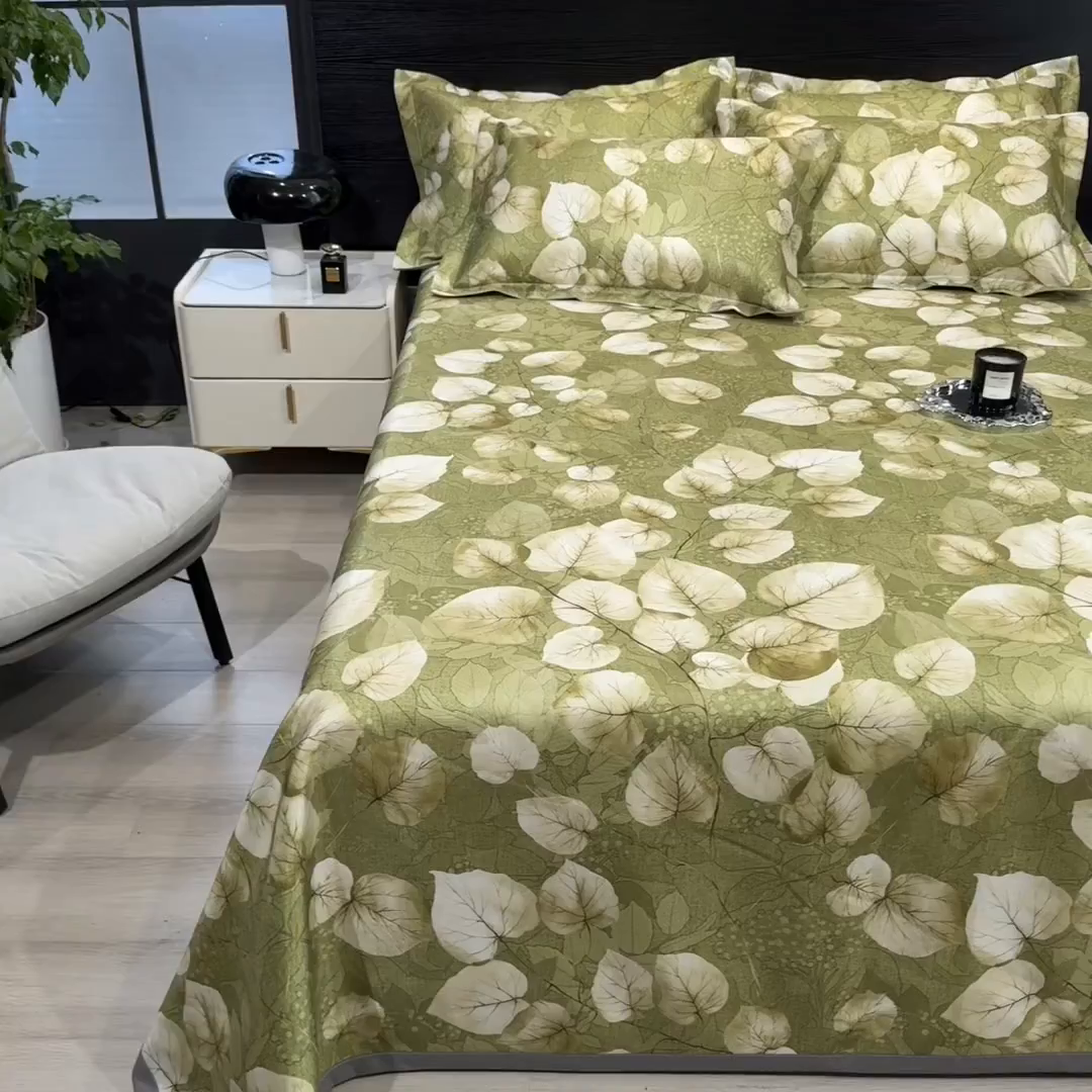 91家纺网 家纺一手货源 找家纺 梵克保罗 2025新款冰丝凉席床单款凉席三件套 绿洲